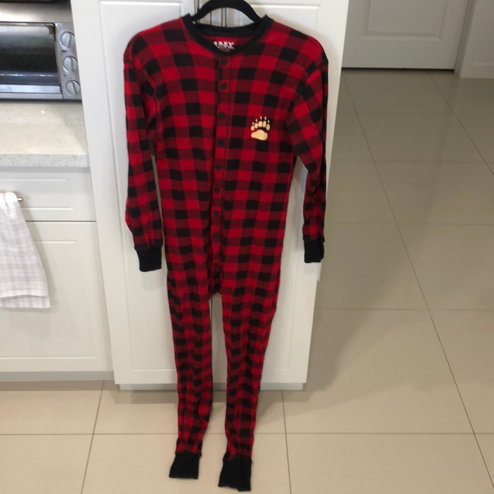 Woman’s long sleeve-long pants button up pajama, Size S